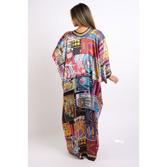 Boutique Other - Women's High Quality Kimono Cardigan Border Printed Satin Open Front Cover up